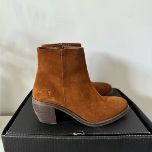 FRYE Rosalia Bootie